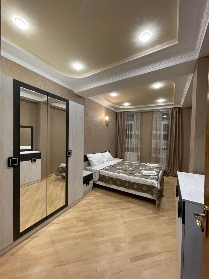 Tea'S Condo In The Heart Of Tbilisi Buitenkant foto