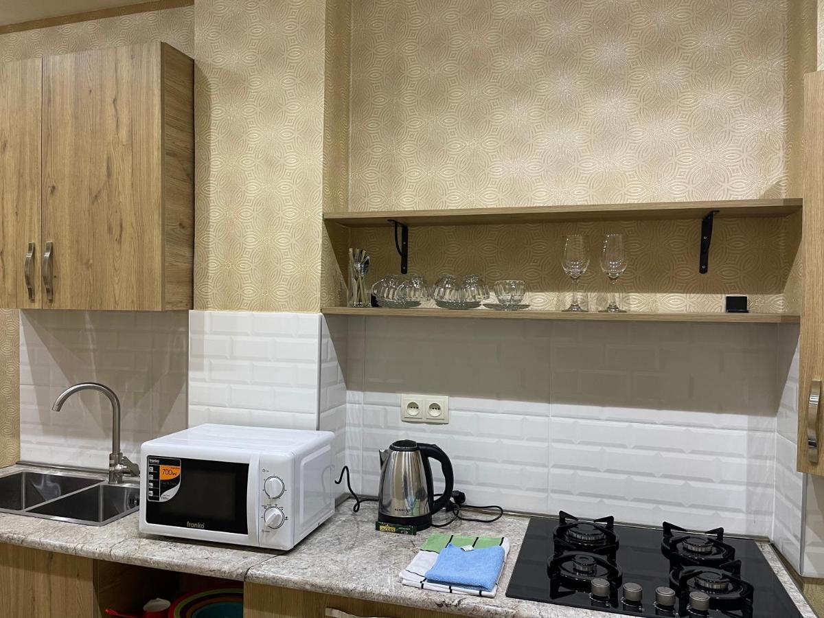 Tea'S Condo In The Heart Of Tbilisi Buitenkant foto